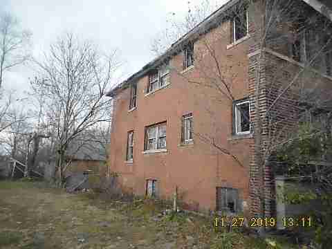 13255 Lauder (3)_m.jpg